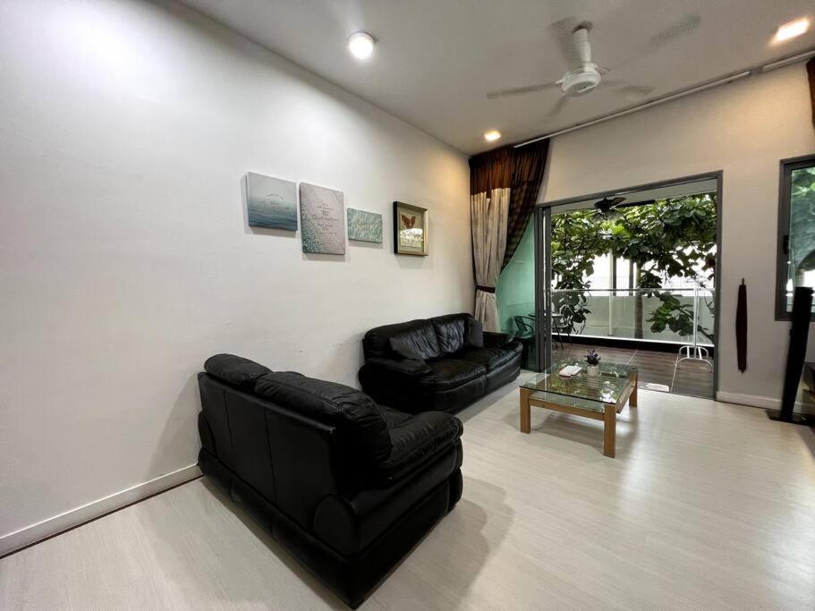 קוטה קינבלו Luxury The Loft Comfort & Convenient Homestay 4 מראה חיצוני תמונה